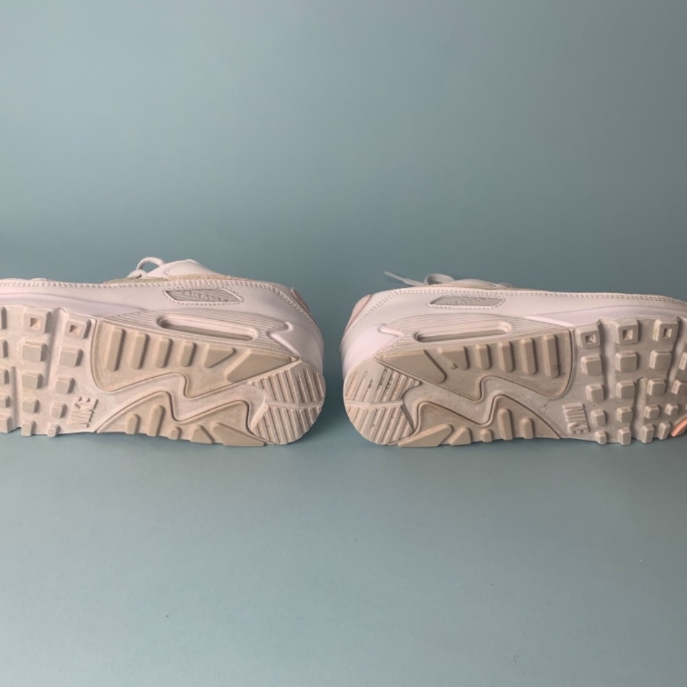 Nike Air Max 90 SE Women's Summit White Size 8 - Picture 10 of 10